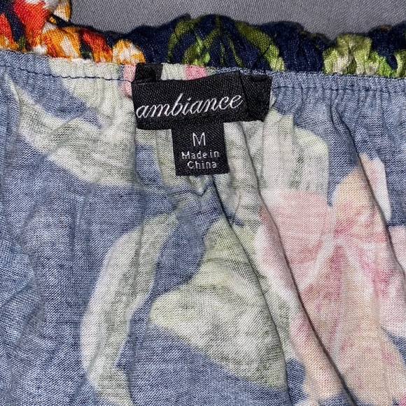 Off Shoulder Floral Top - Picture 3 of 3